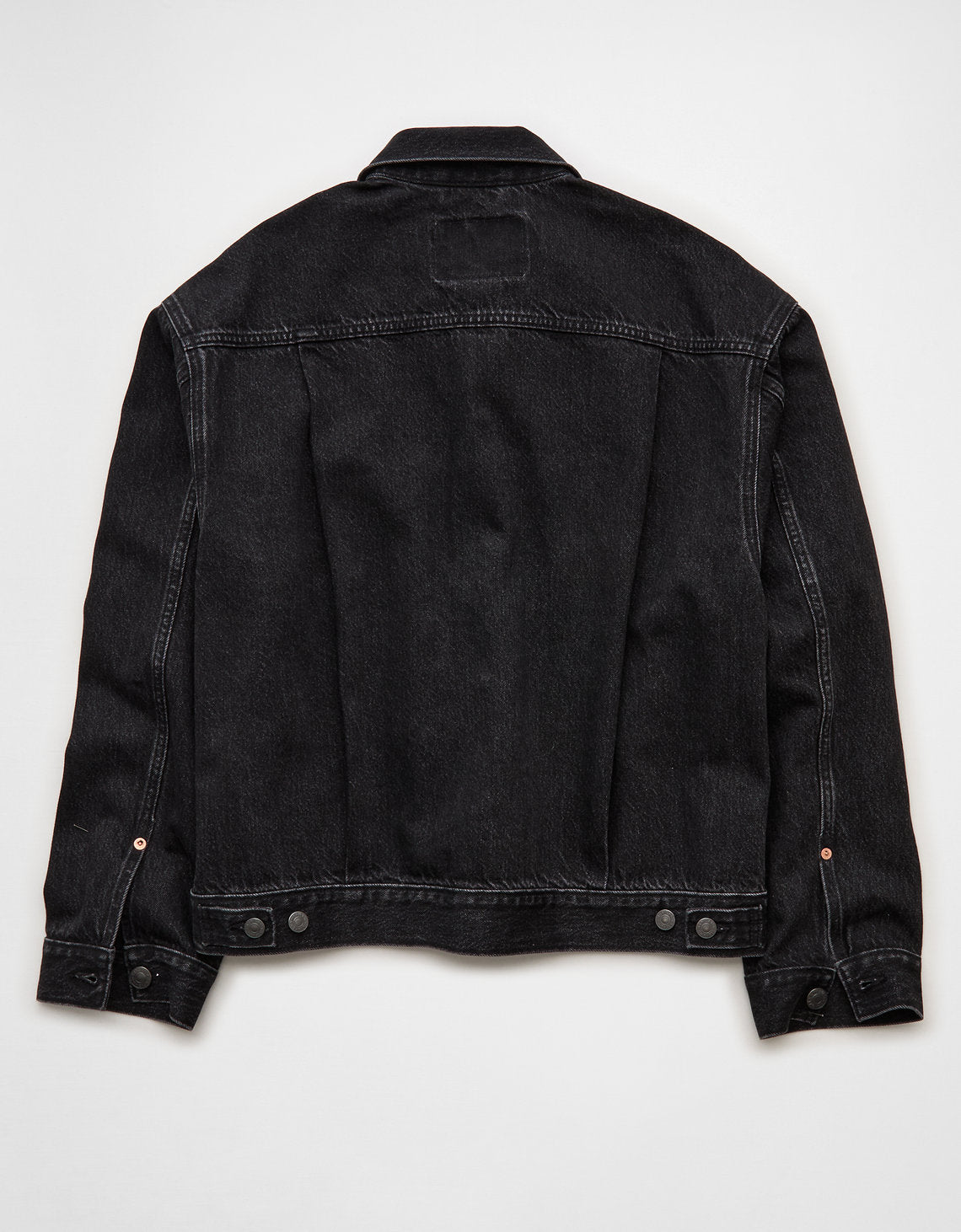 Chaqueta Trucker en Denim Ae - Negro 0106_1845_001_b