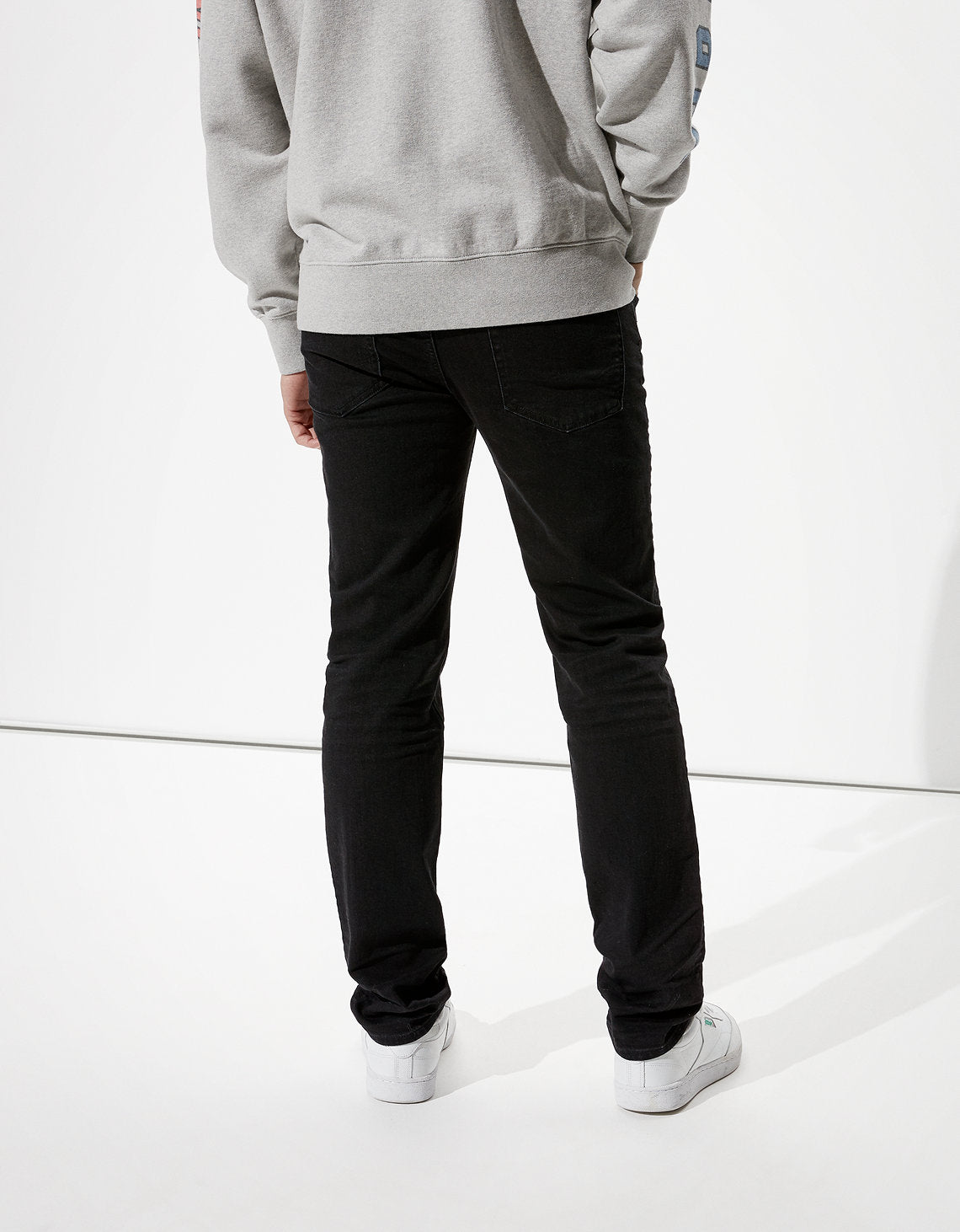 Jean Ae Slim Straight - Negro 0116_5371_001_ob