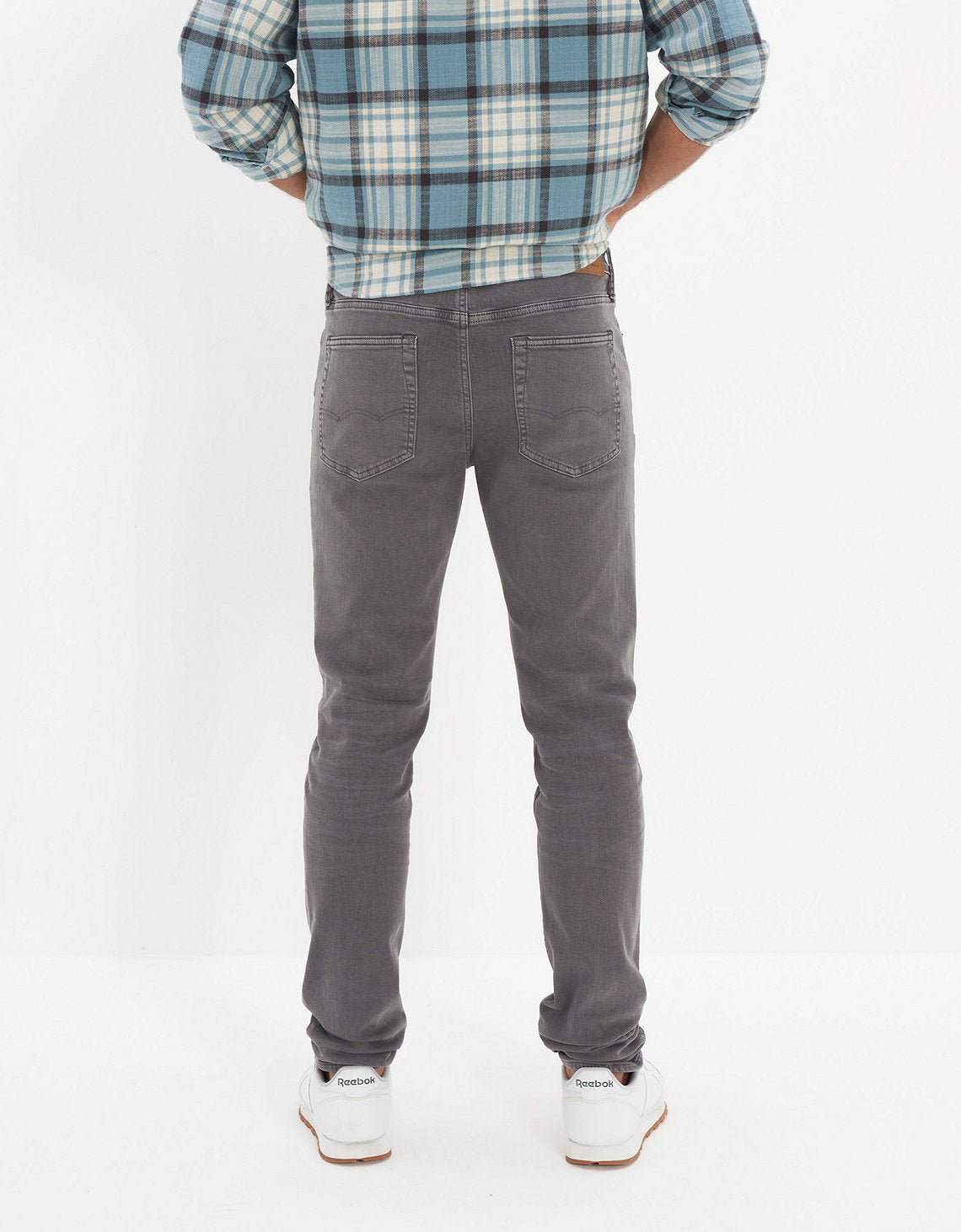 Ae Airflex+ Slim Jean - Gris 0117_6433_036_ob