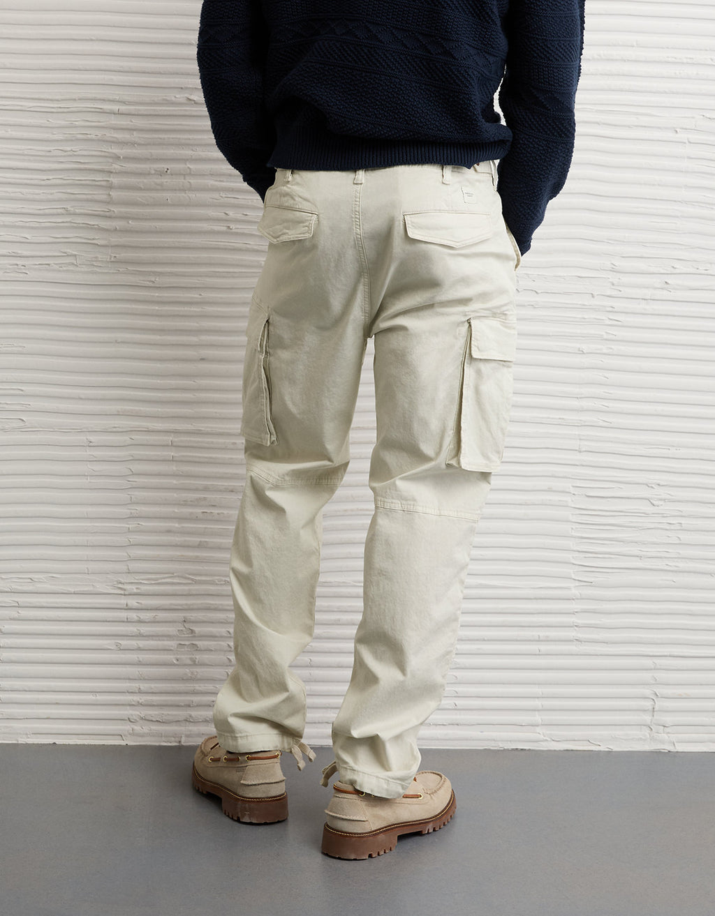 Pantalón Tipo Cargo Hombre AE - Blanco 0123_4882_115_ob