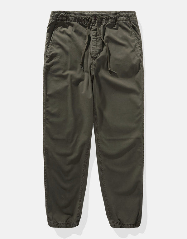 Jogger Tipo Trekker Ae - Verde