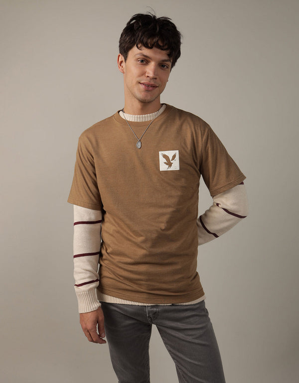 Polo sin Cuello AE gráfica ultra suave - Café