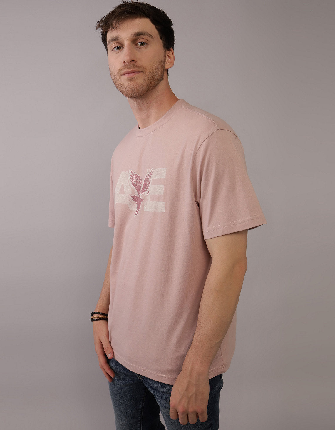 Polo sin Cuello con Gráfico Manga Corta Hombre AE - Rosa 0181_3774_615_of