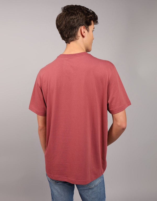 Polo sin Cuello con Gráfico Manga Corta Hombre AE - Rojo