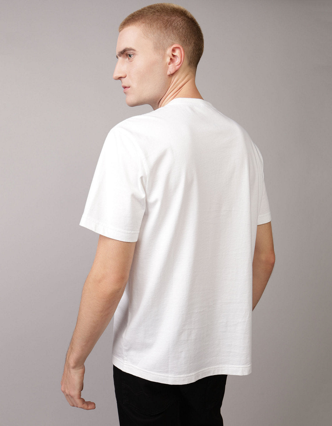 Polo sin Cuello con Gráfico Manga Corta Hombre AE - Blanco 0181_3810_100_ob