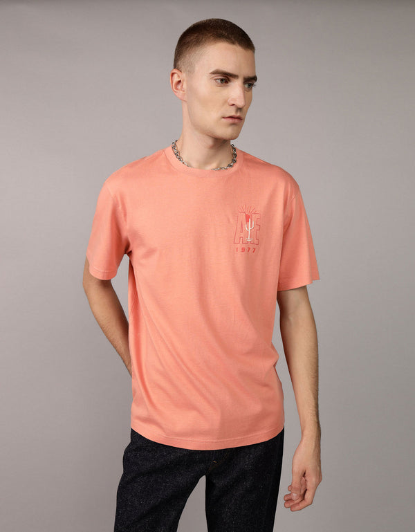 Polo sin Cuello con Gráfico Manga Corta Hombre AE - Rosa