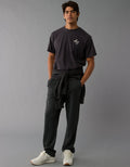Polo sin Cuello con Gráfico Manga Corta Hombre AE - Negro 0181_3947_001_of