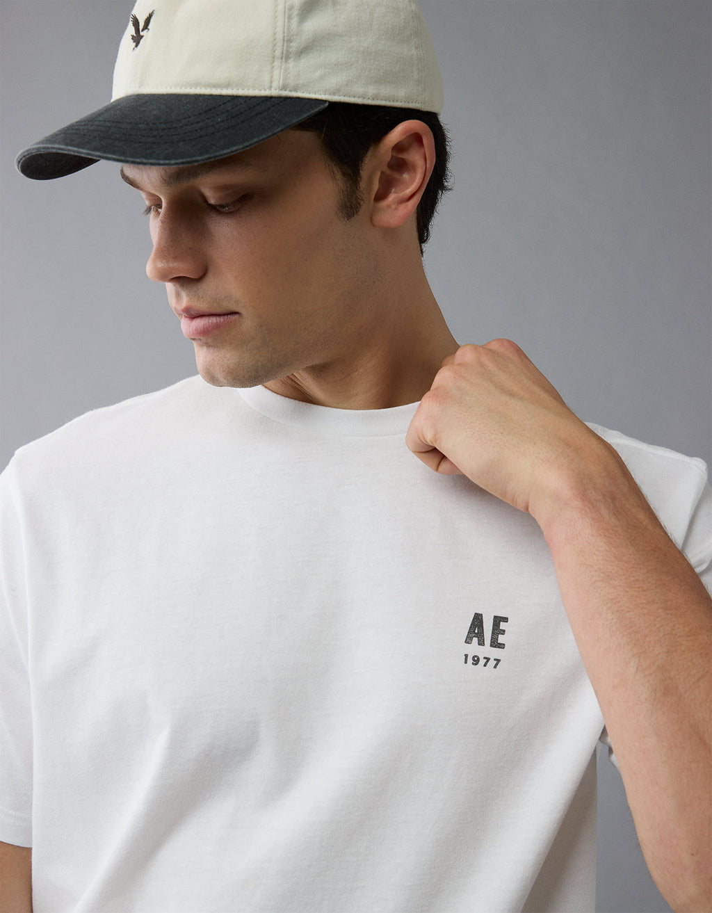 Polo sin Cuello Gráfica con Logo Ae - Blanco 0181_4419_100_os