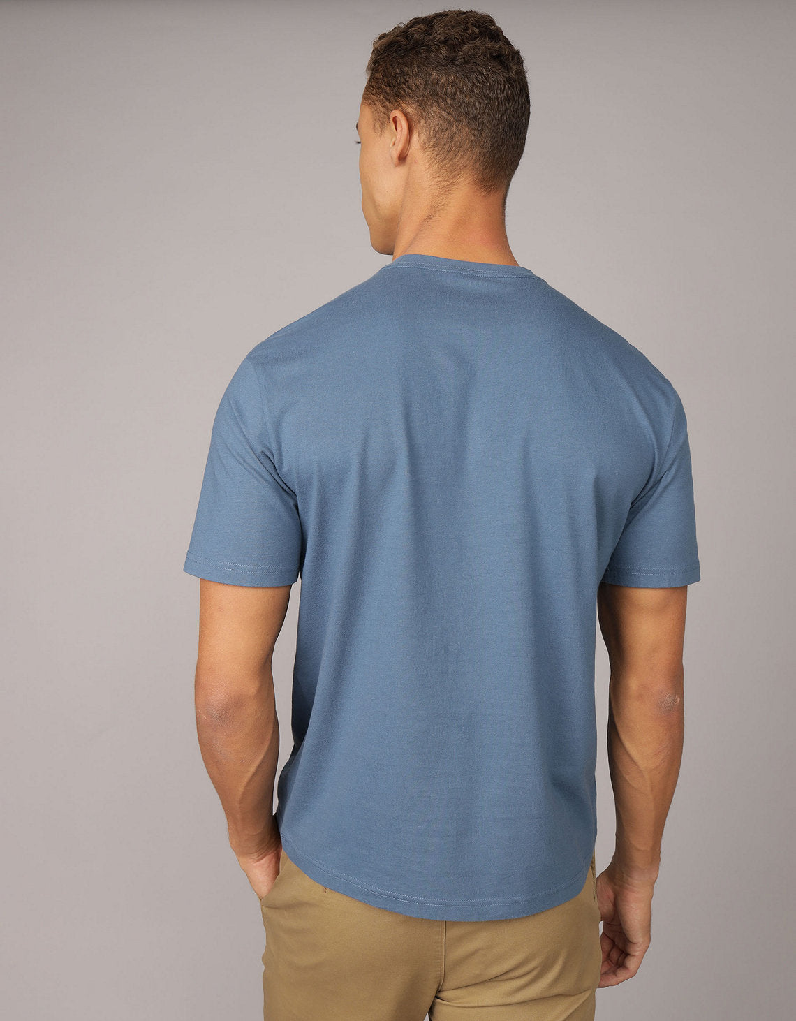 Polo sin Cuello Gráfica con Logo Ae - Azul 0181_4419_410_ob
