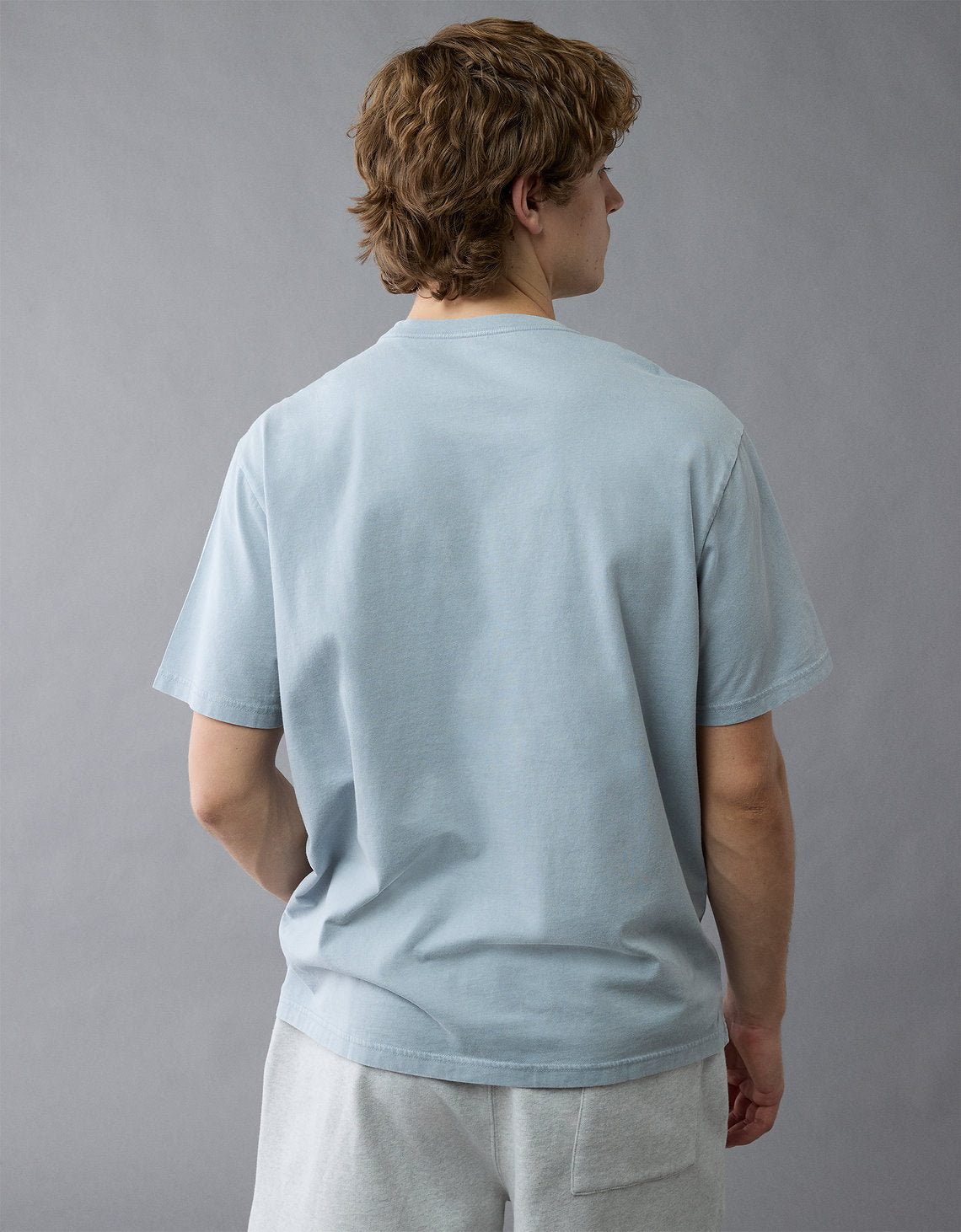 Polo sin Cuello Gráfica con Logo Ae - Azul 0181_4420_401_ob