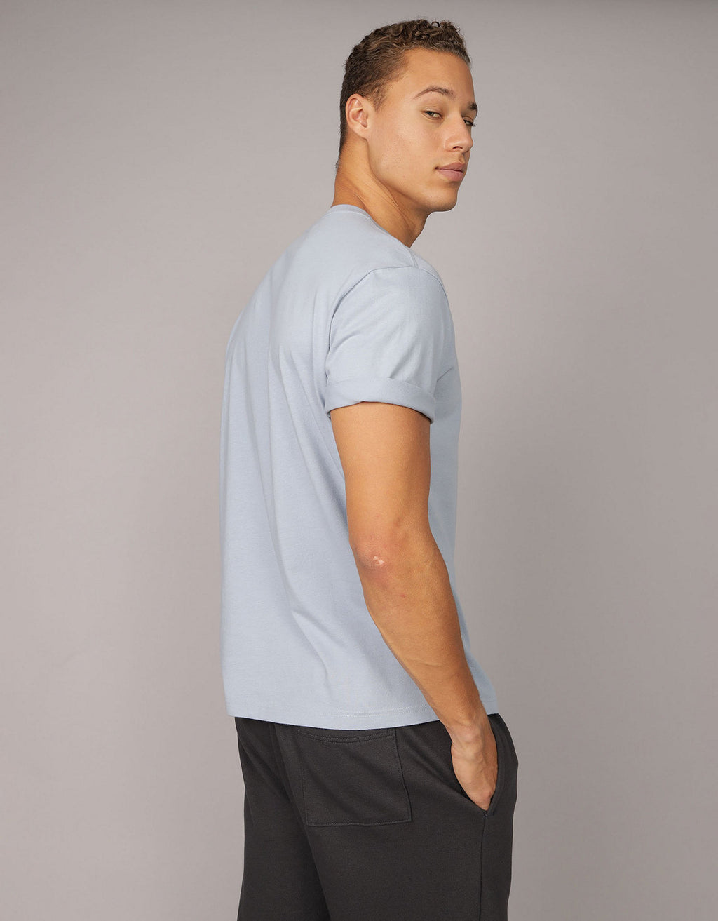 Polo sin Cuello Gráfica con Logo Ae - Azul 0181_4493_425_ob