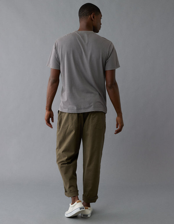 Polo sin Cuello con Gráfico Ae - Gris