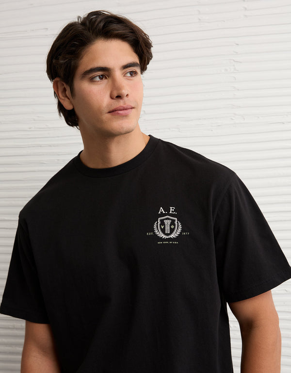 Camiseta Gráfica con Logo Ae - Negro