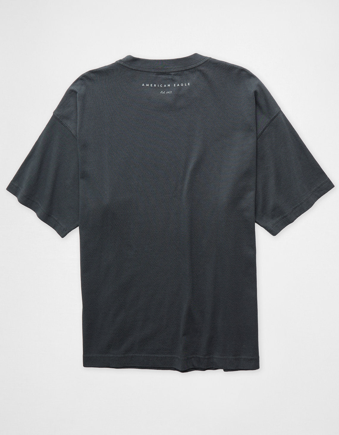 Camiseta Oversized Gráfica con Logo Ae - Negro 0181_5715_064_b