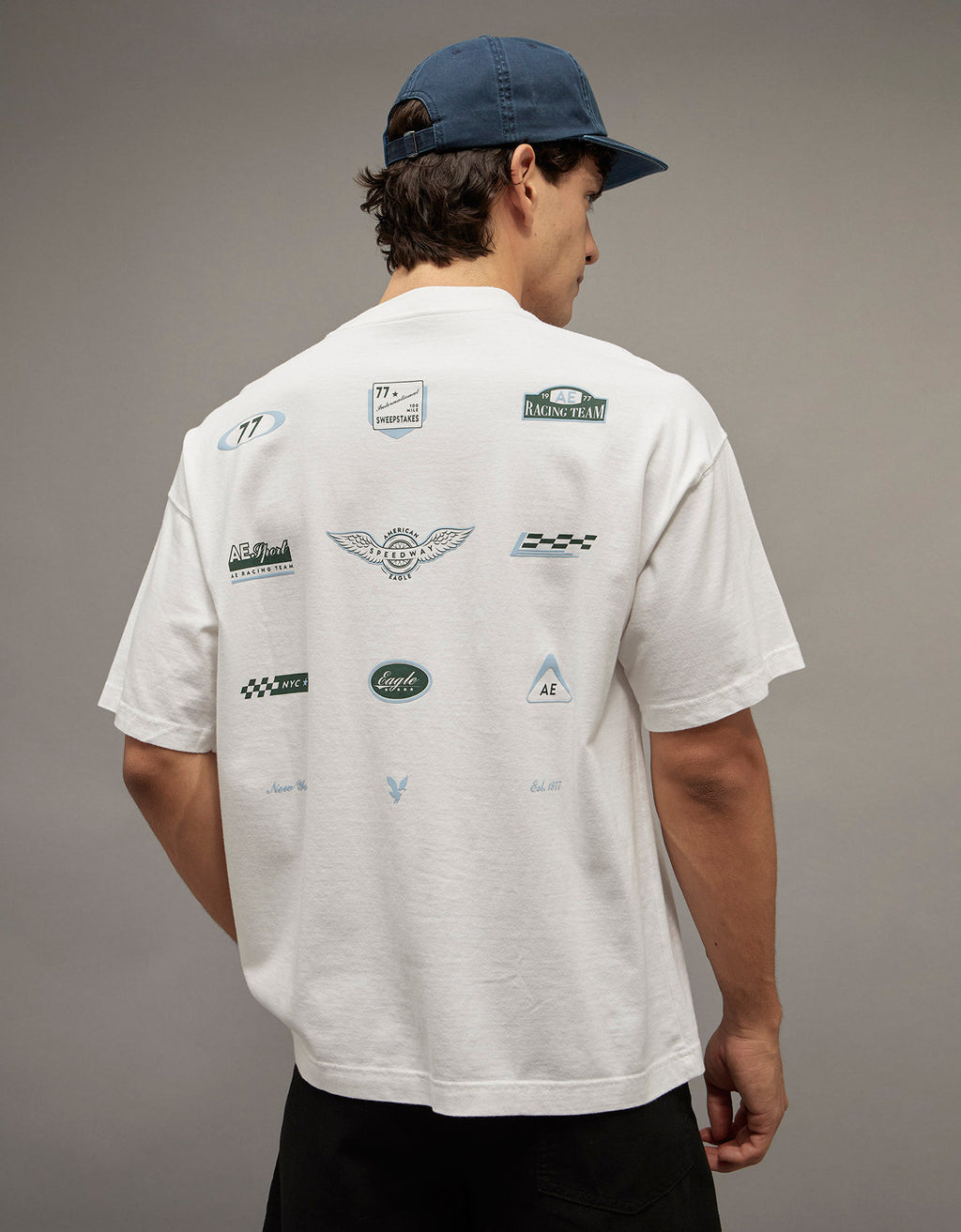 Camiseta Oversized Gráfica con Logo Ae - Blanco 0181_5715_100_ob