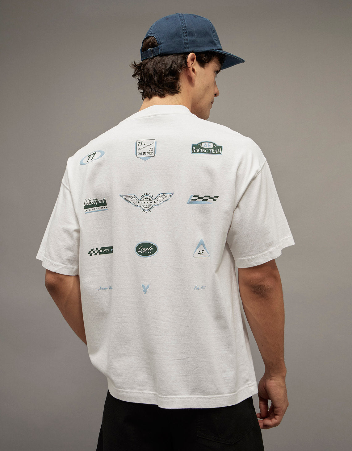 Camiseta Oversized Gráfica con Logo Ae - Blanco 0181_5715_100_ob