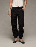 Jogger Baggy de Cargo Tiro Alto Ae - Negro 0322_5538_016_of