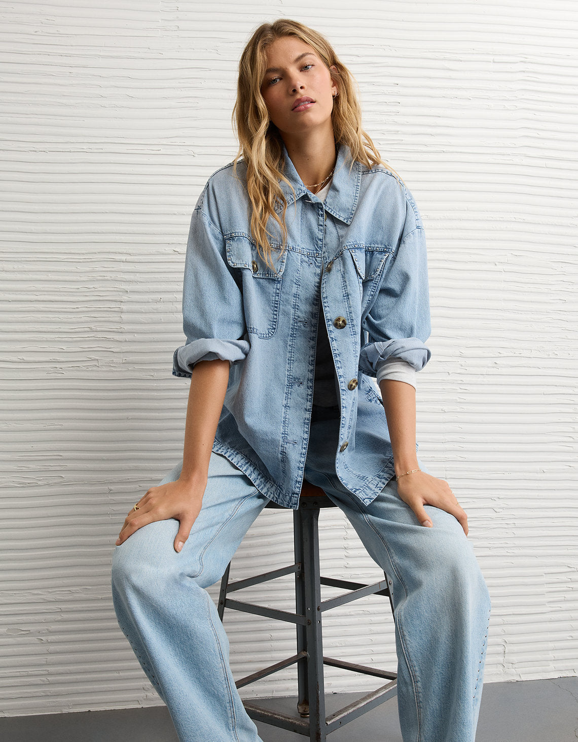 Chaqueta tipo camisa en Denim con tachuelas Ae - Generico 0355_6489_936_of