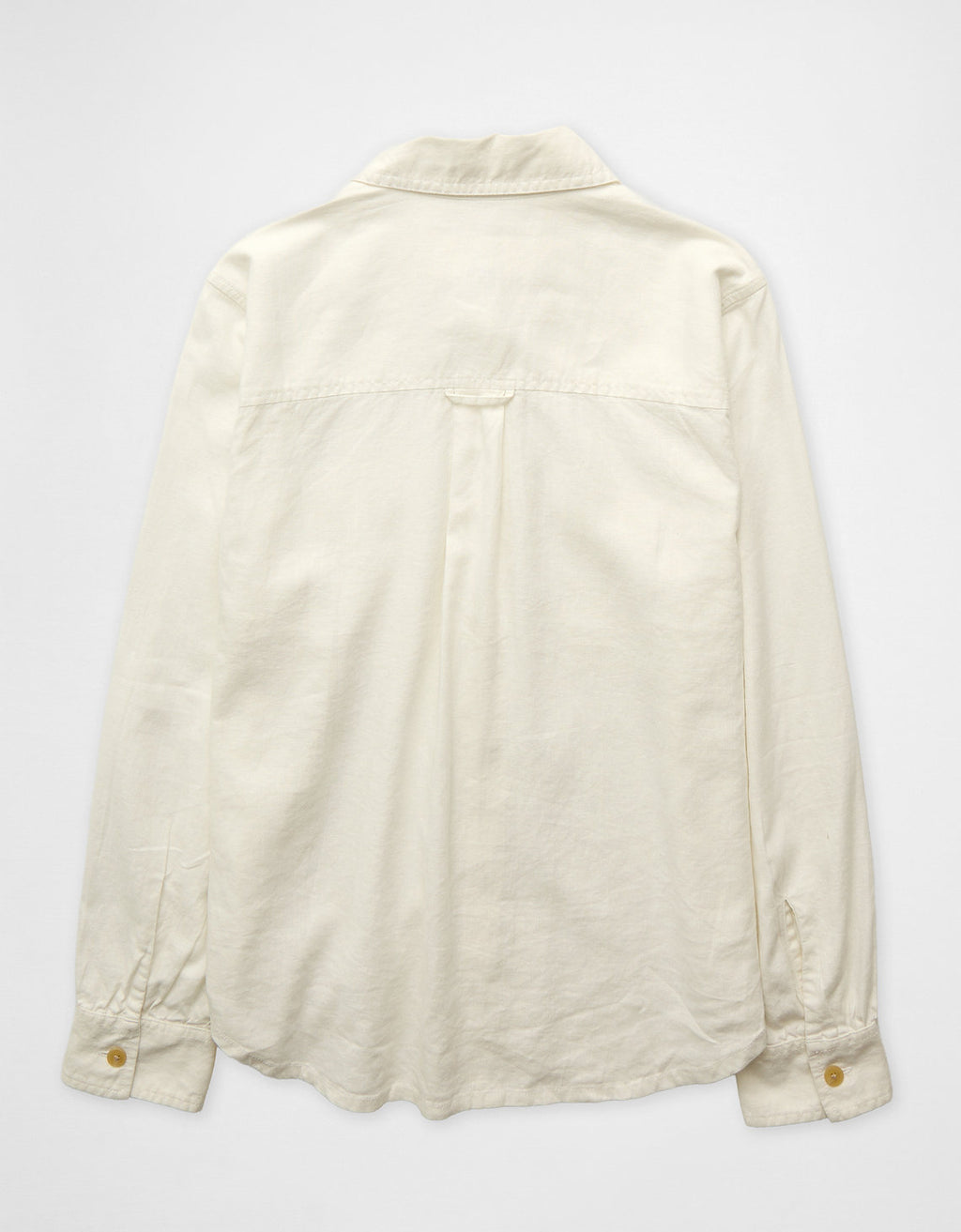 Camisa en lino manga larga con botones Ae - Blanco 0355_6743_139_b
