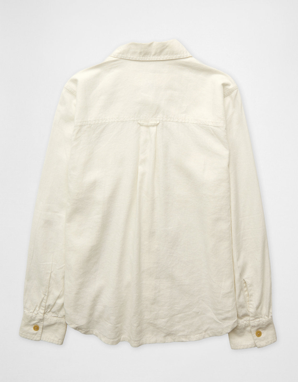 Camisa en lino manga larga con botones Ae - Blanco 0355_6743_139_b