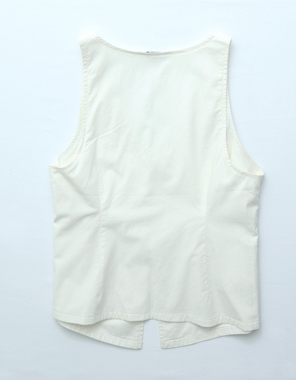 Polo sin Cuello sin mangas Ae Poplin Flyaway - Generico 0358_6391_106_b