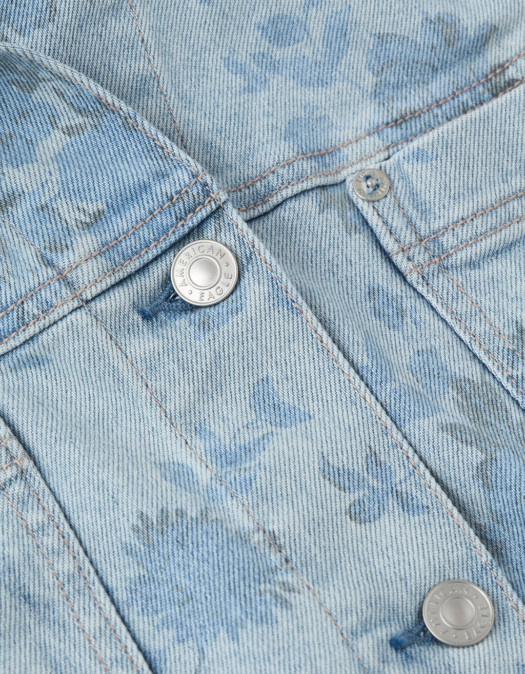 Chaqueta en denim con estampado floral Ae - Azul 0381_3795_488_d1