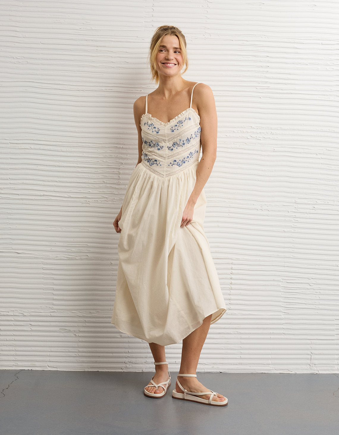 Vestido midi con tirantes Ae - Generico 0395_9037_131_of