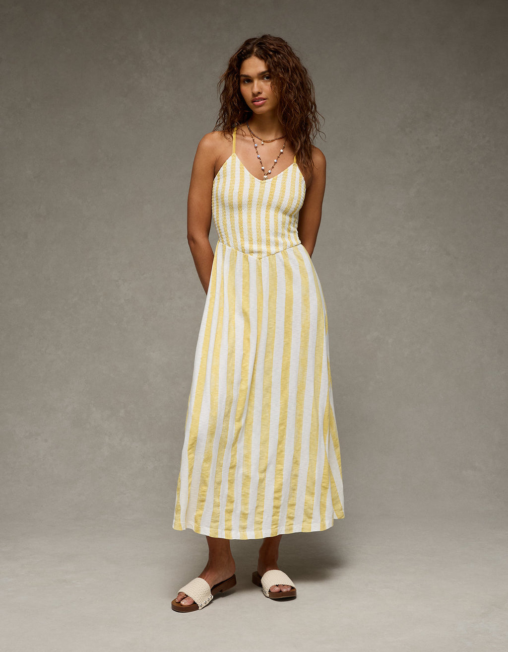 Vestido maxi fruncido Sunchaser Ae - Amarillo 0395_9058_700_os