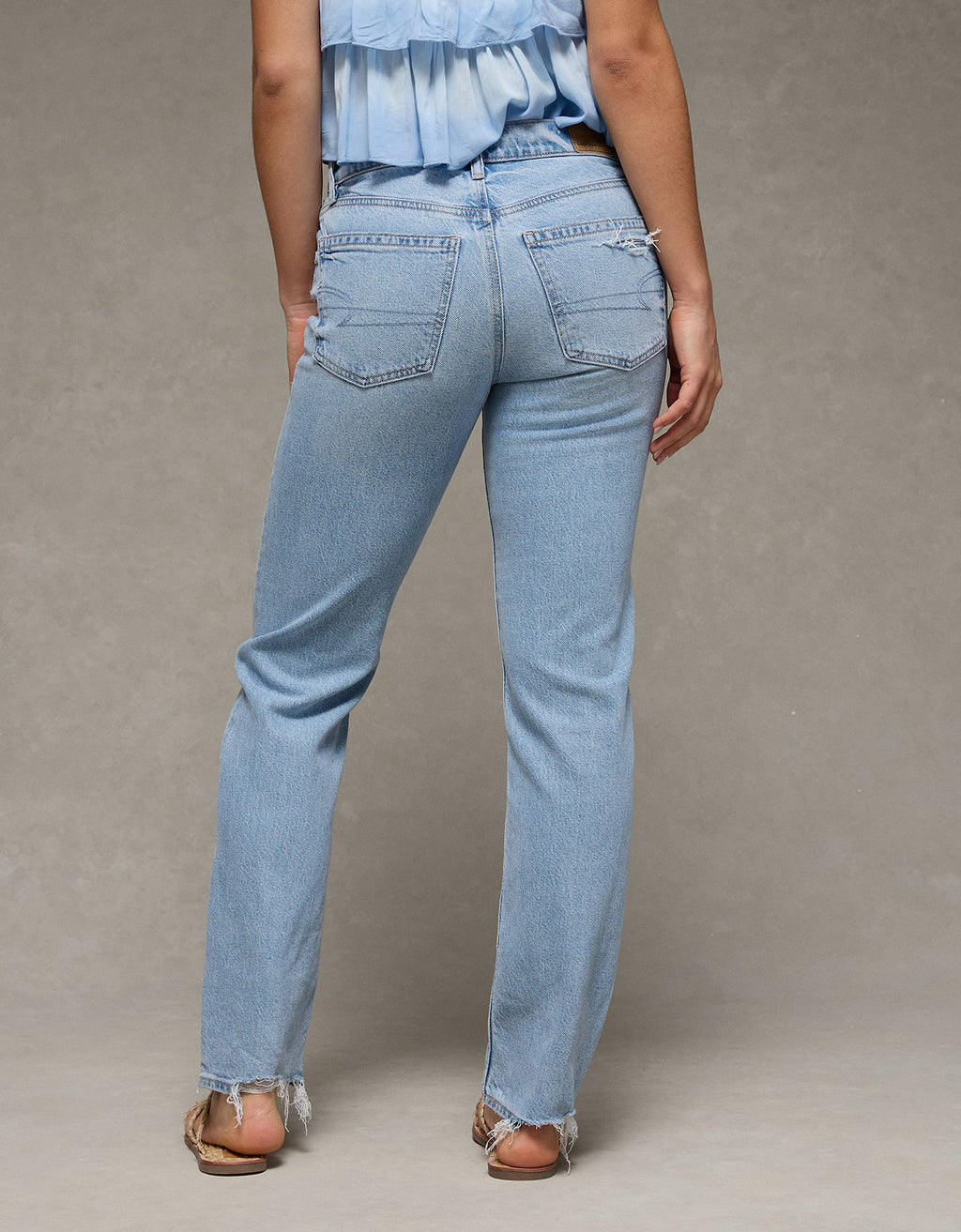 Jean Straight de tiro alto Ae - Generico 0435_6046_901_ob