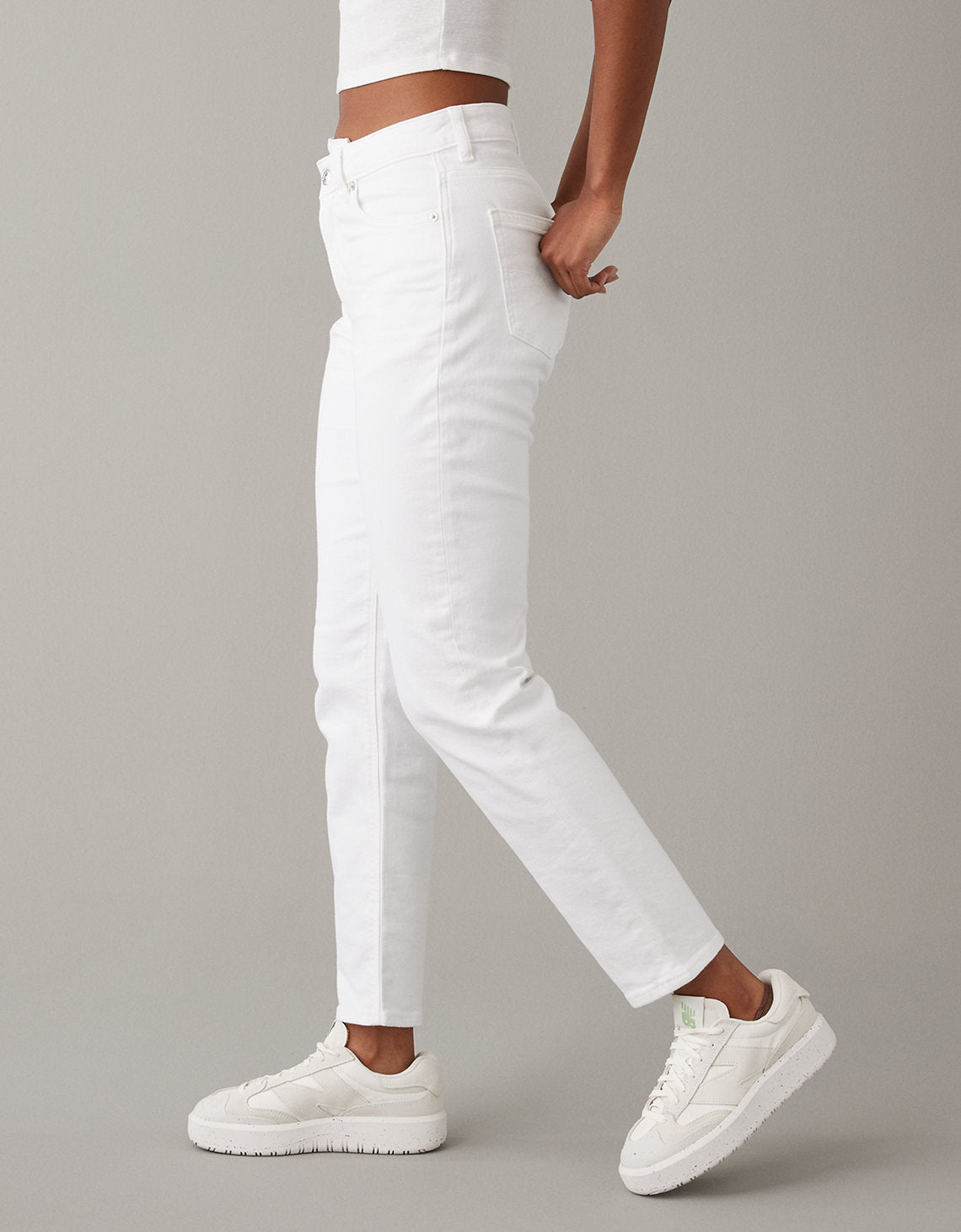 Ae Stretch mom Jean - Blanco 0436_4332_110_os