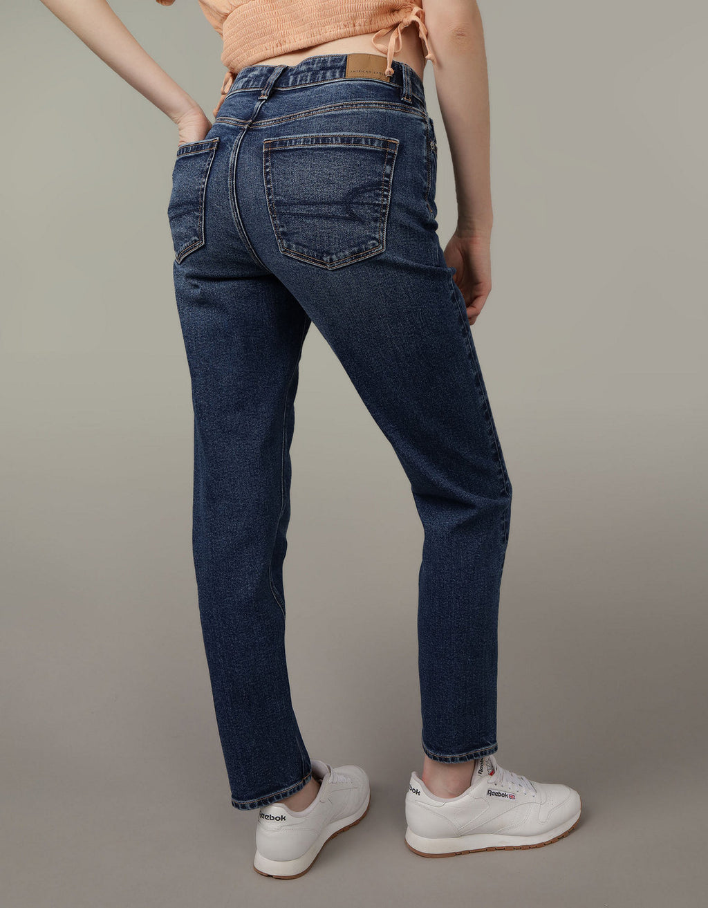 Jeans AE mom fit elásticos de Mujer - Generico 0436_5119_979_ob