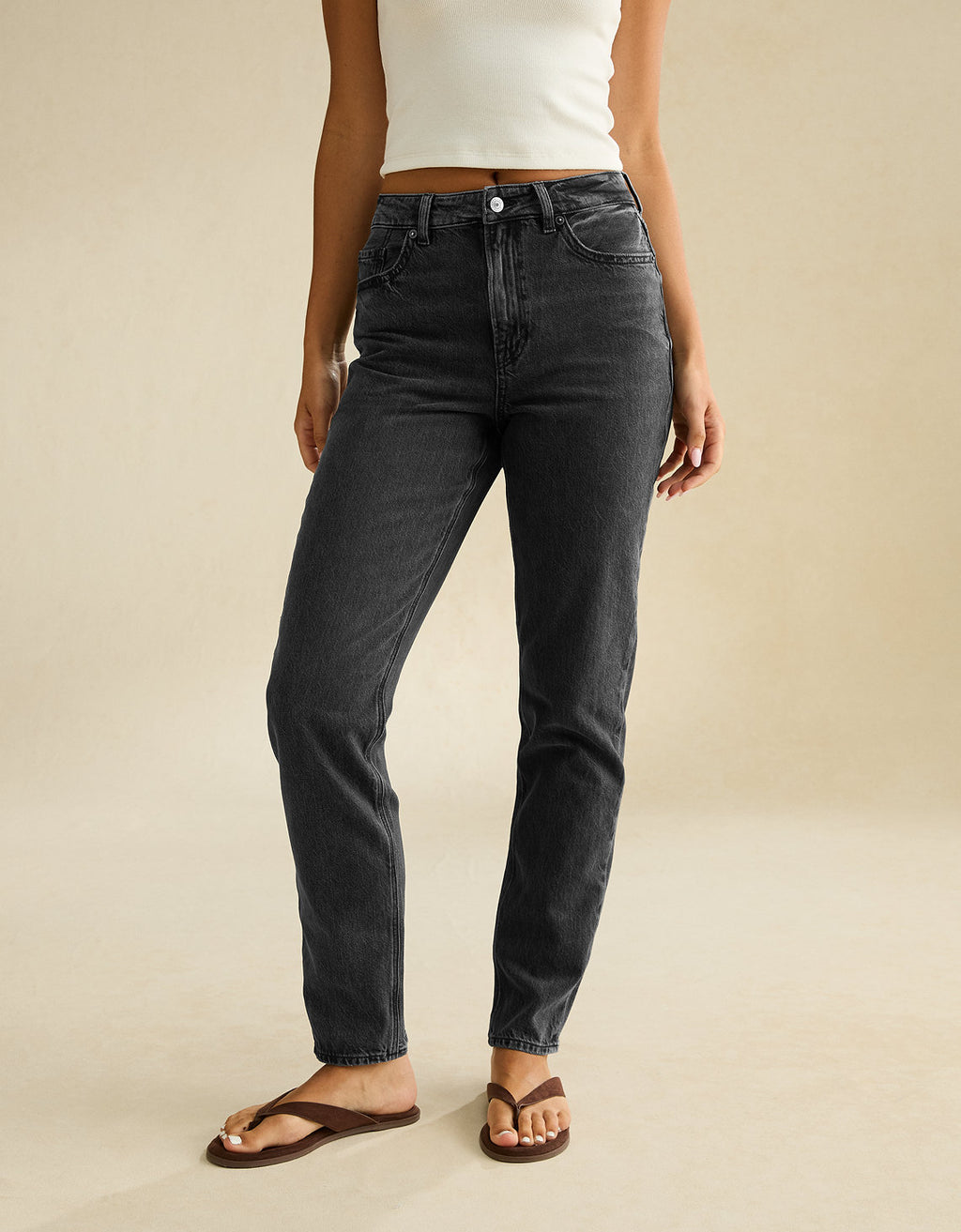 Jean Mom Strigid Ae - Negro 0436_5794_022_of