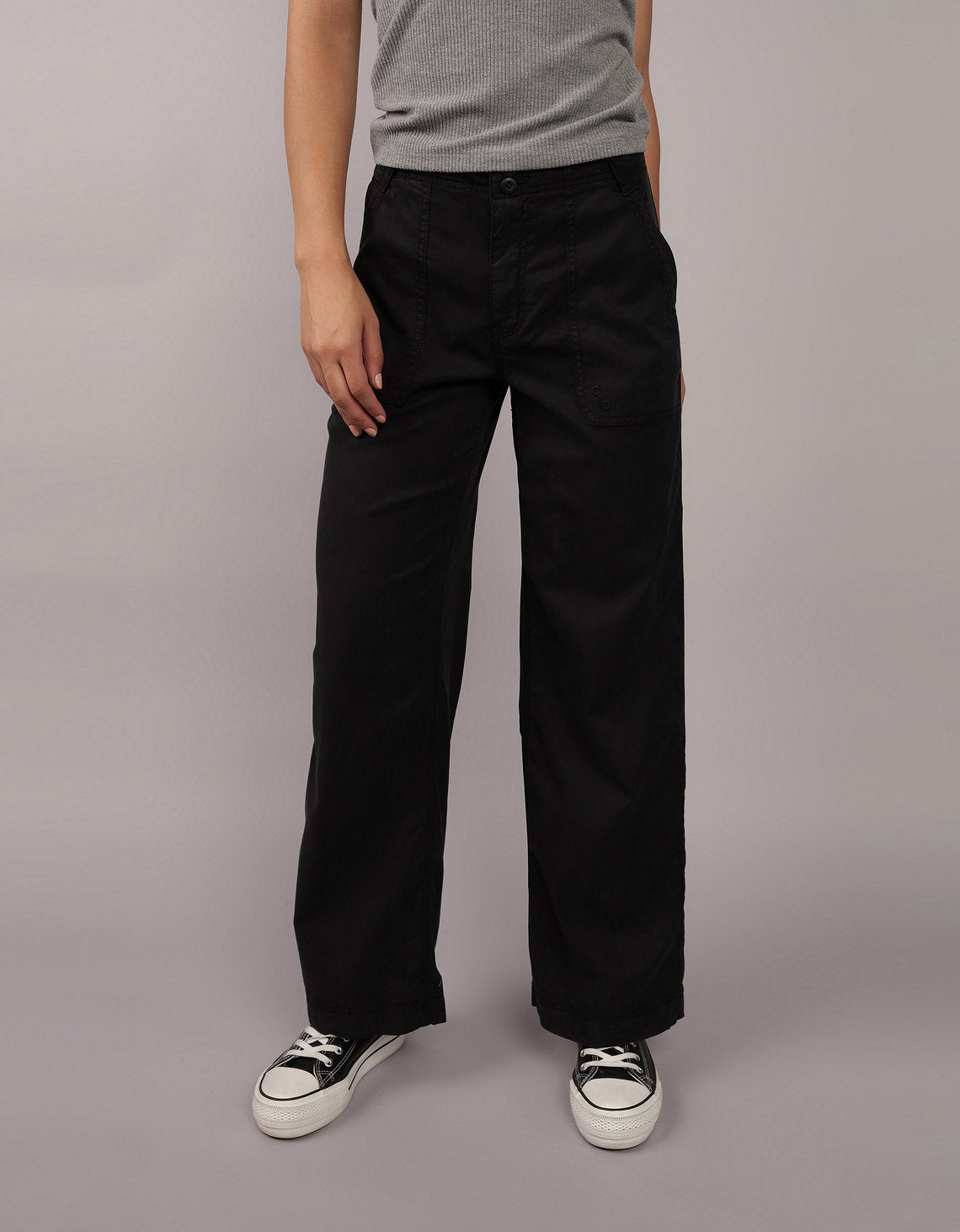Pantalón Tiro Alto Holgado Mujer AE - Negro 0461_5081_001_of