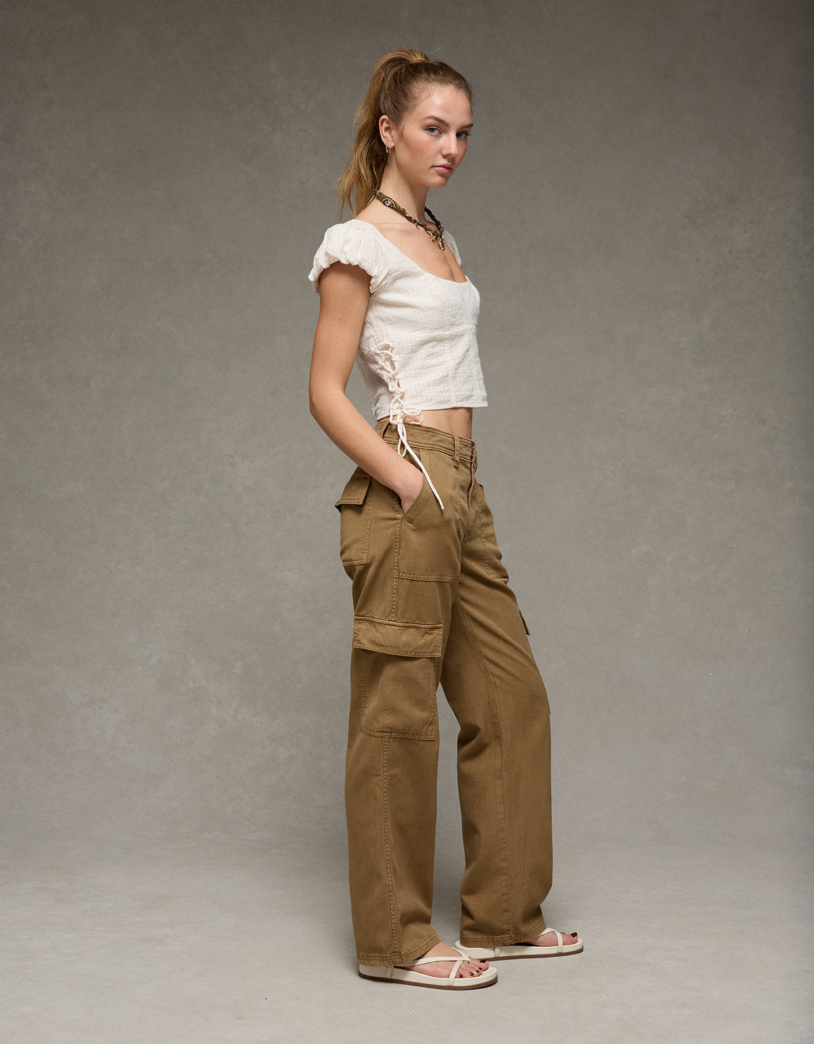 Pantalón Baggy Straight tipo cargo tiro bajo Ae - Generico 0461_5697_249_os