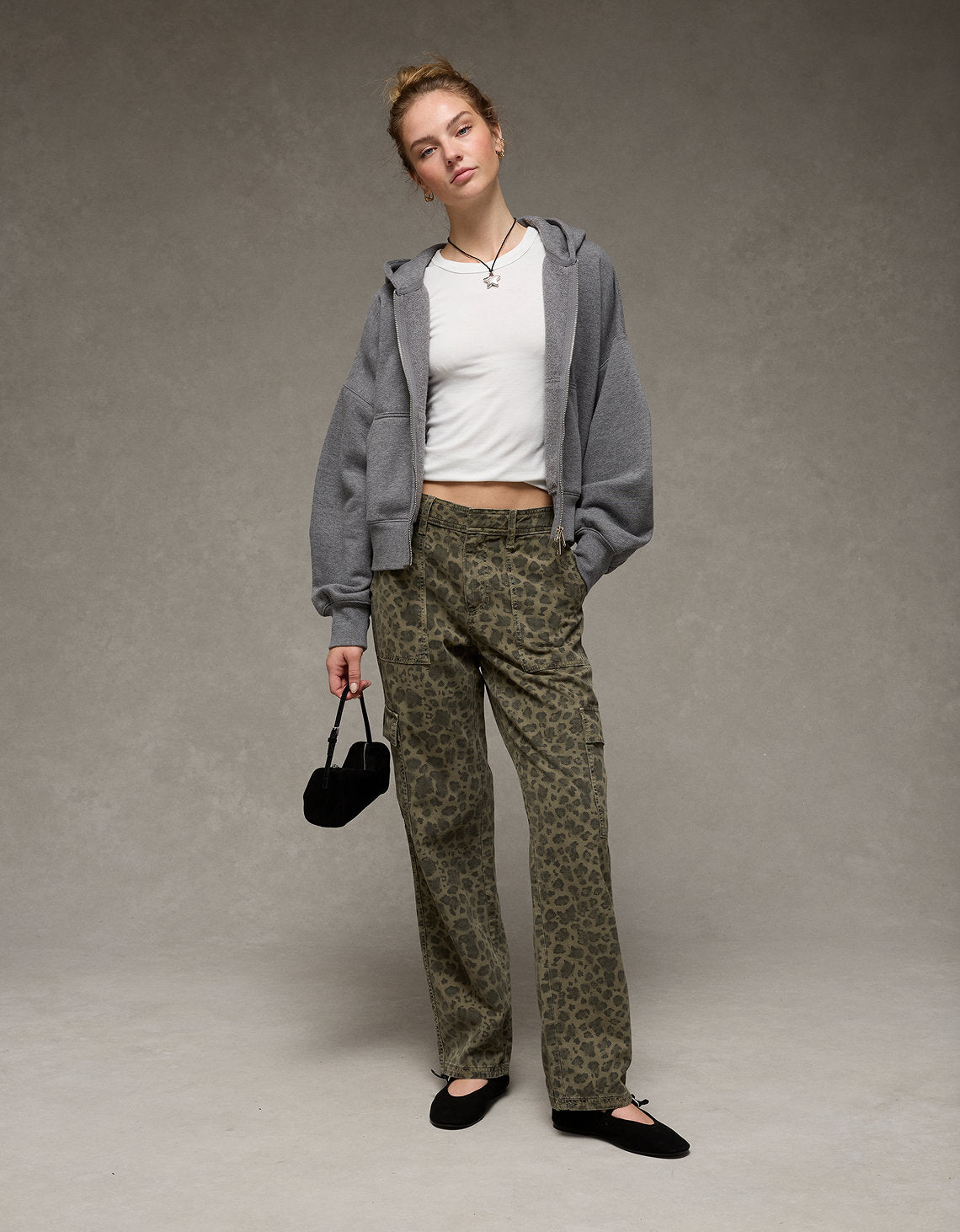 Pantalón Baggy Straight tipo cargo tiro bajo Ae - Generico 0461_5786_520_of