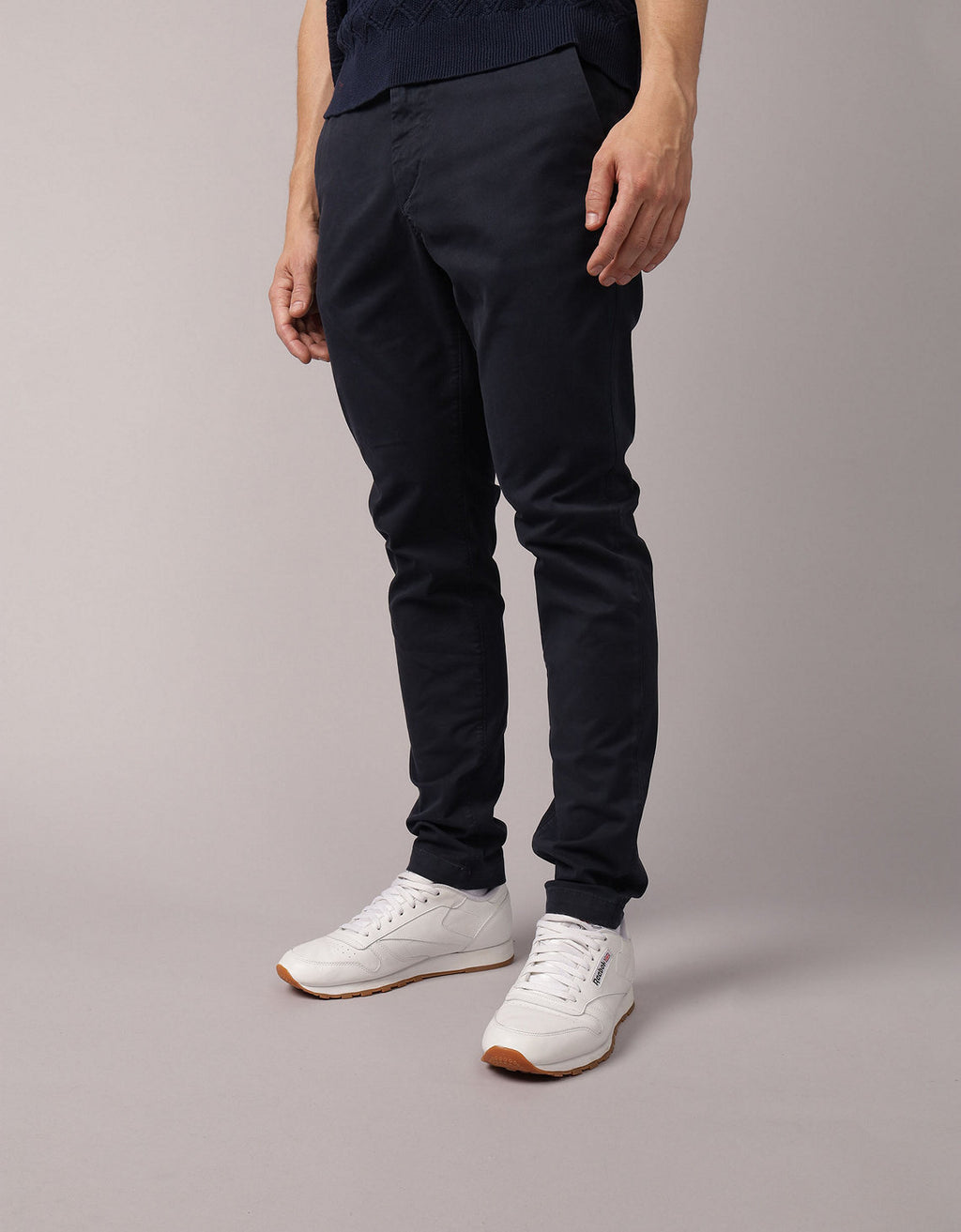 Pantalón Chino Slim Lived-In Ae - Azul 1120_5191_410_of
