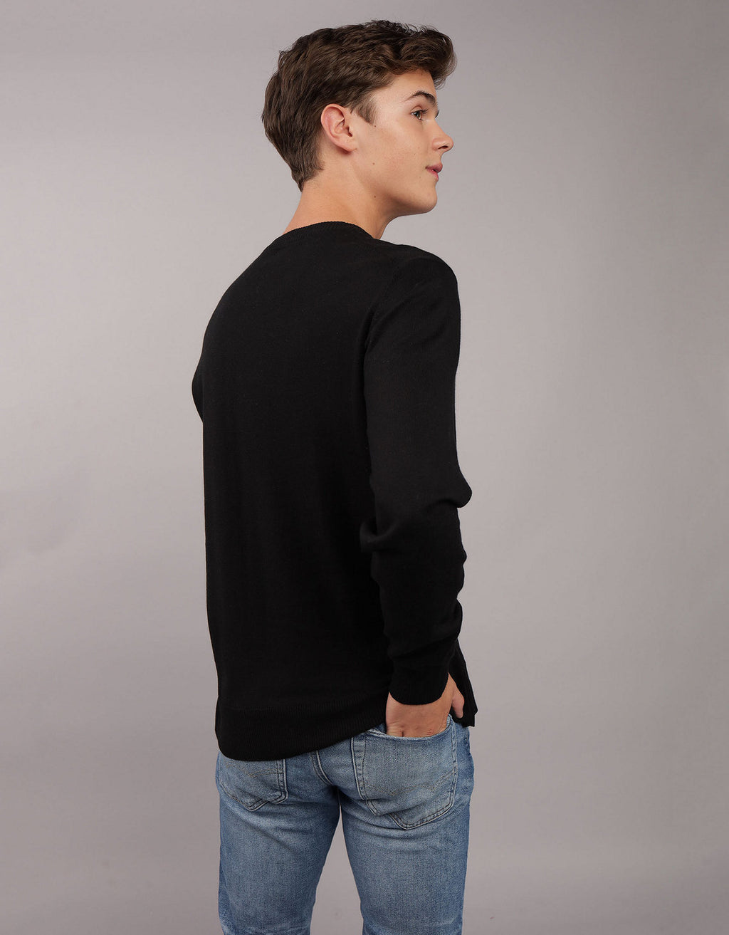 Polera cuello redondo Manga Larga Hombre AE - Negro 1142_1931_001_ob