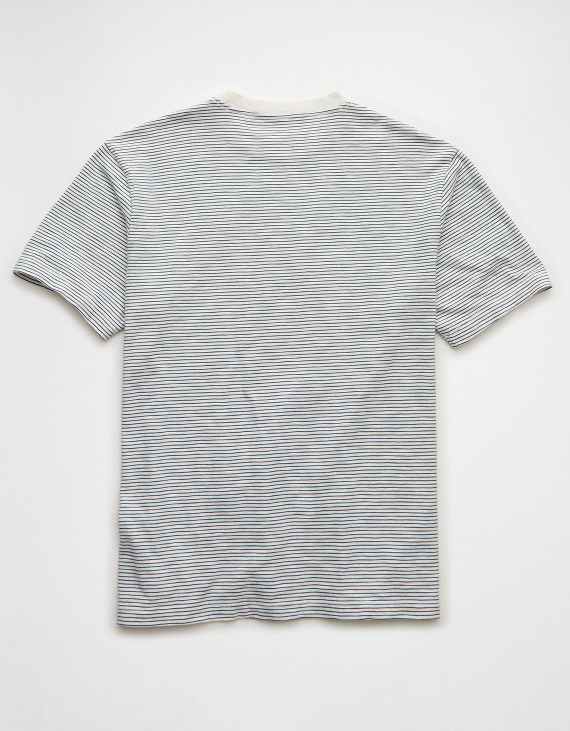 Camiseta Lived-In con Gráfico Ae - Generico 1164_5016_106_b