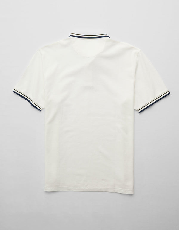 Polo de Piqué Elástico con Detalles en Contraste - Blanco
