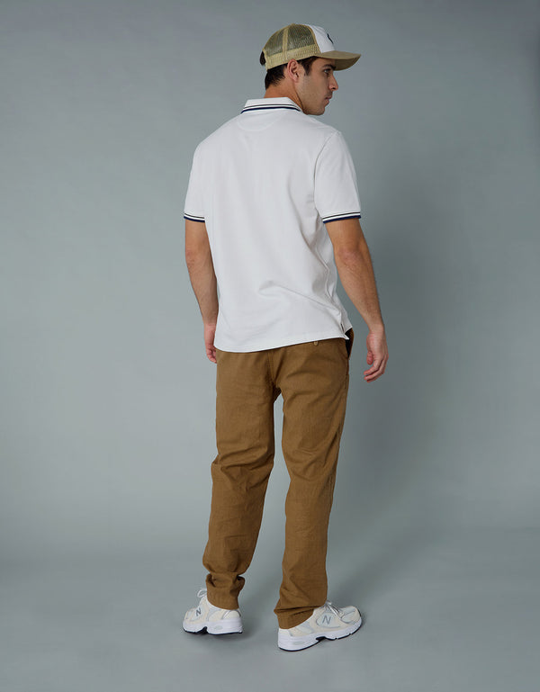 Polo de Piqué Elástico con Detalles en Contraste - Blanco