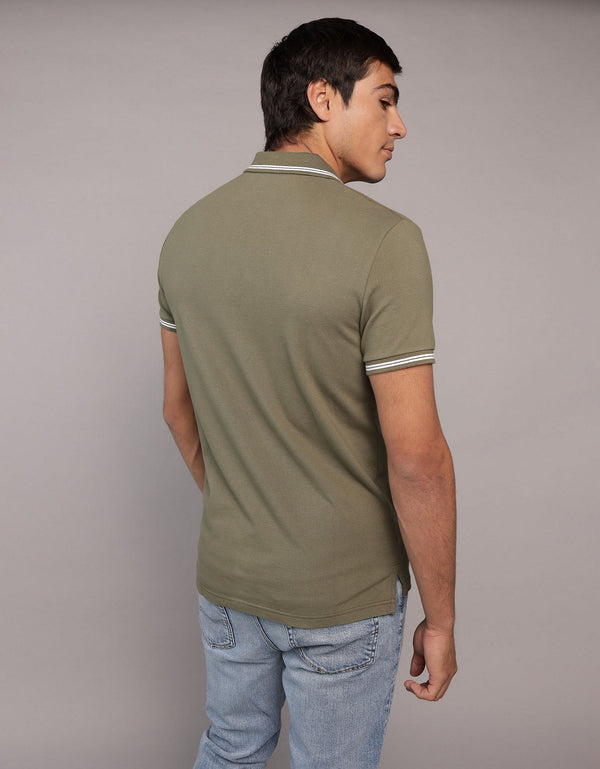 Polo sin Cuello Tipo Polo Clásica Ae - Generico