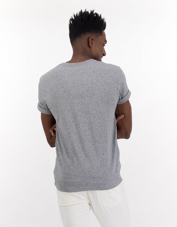 Polo sin Cuello con cuello en V de Ae - Gris