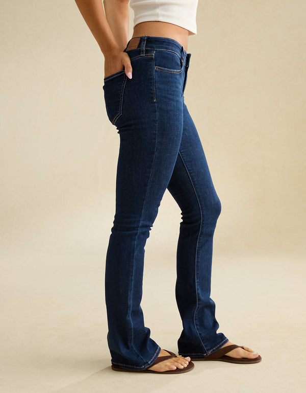 Jean Kick Bootcut de Tiro Bajo para Mujer - Generico