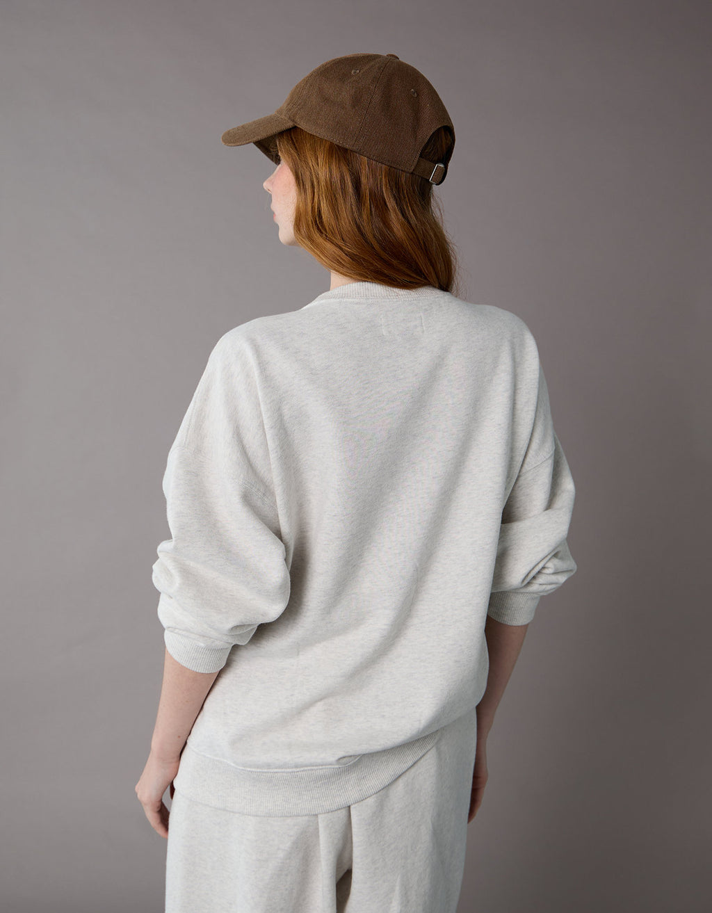 Polera Oversized Ae - Gris 1457_2700_092_ob