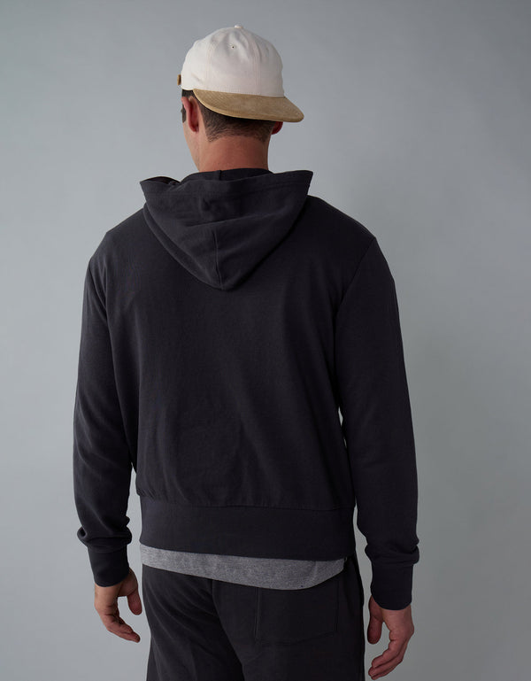 Polera con Capucha  Ae - Negro