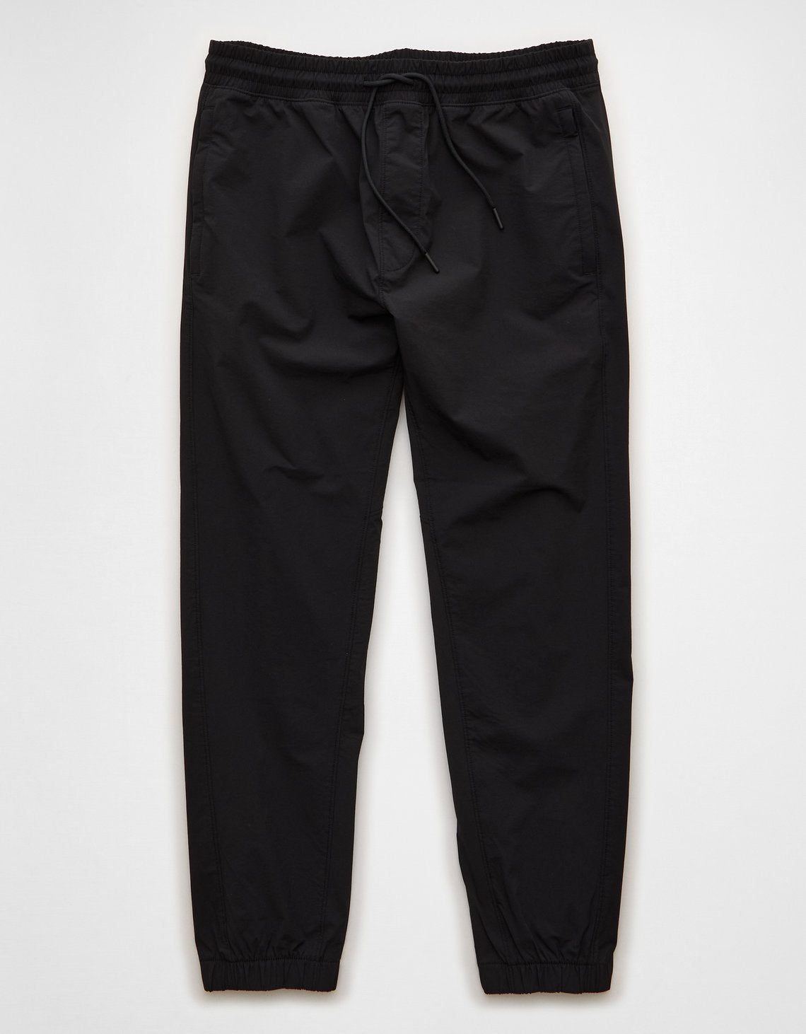 Jogger técnico Ae 24/7 - Negro 2123_5331_001_f