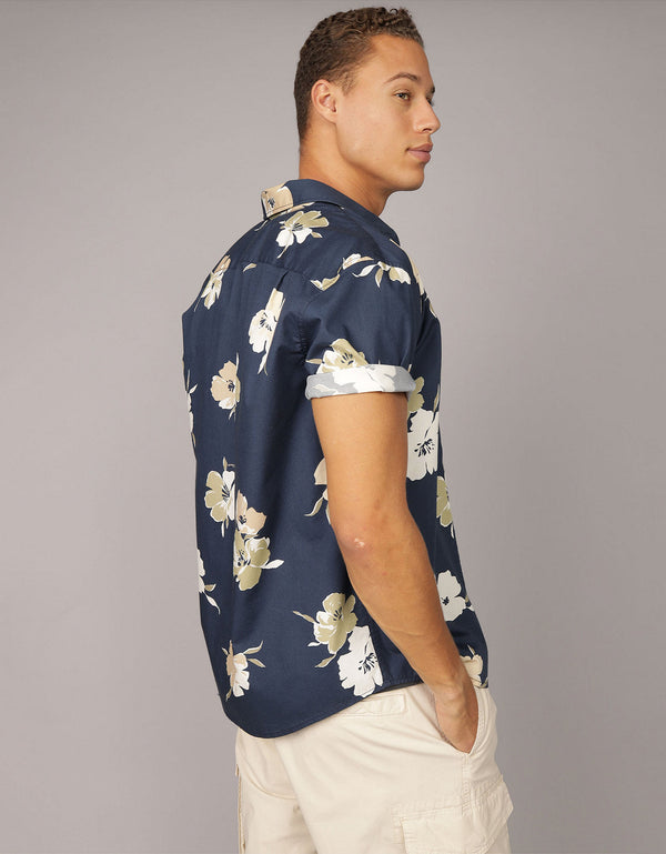 Camisa abotonada junto a la piscina Ae - Azul