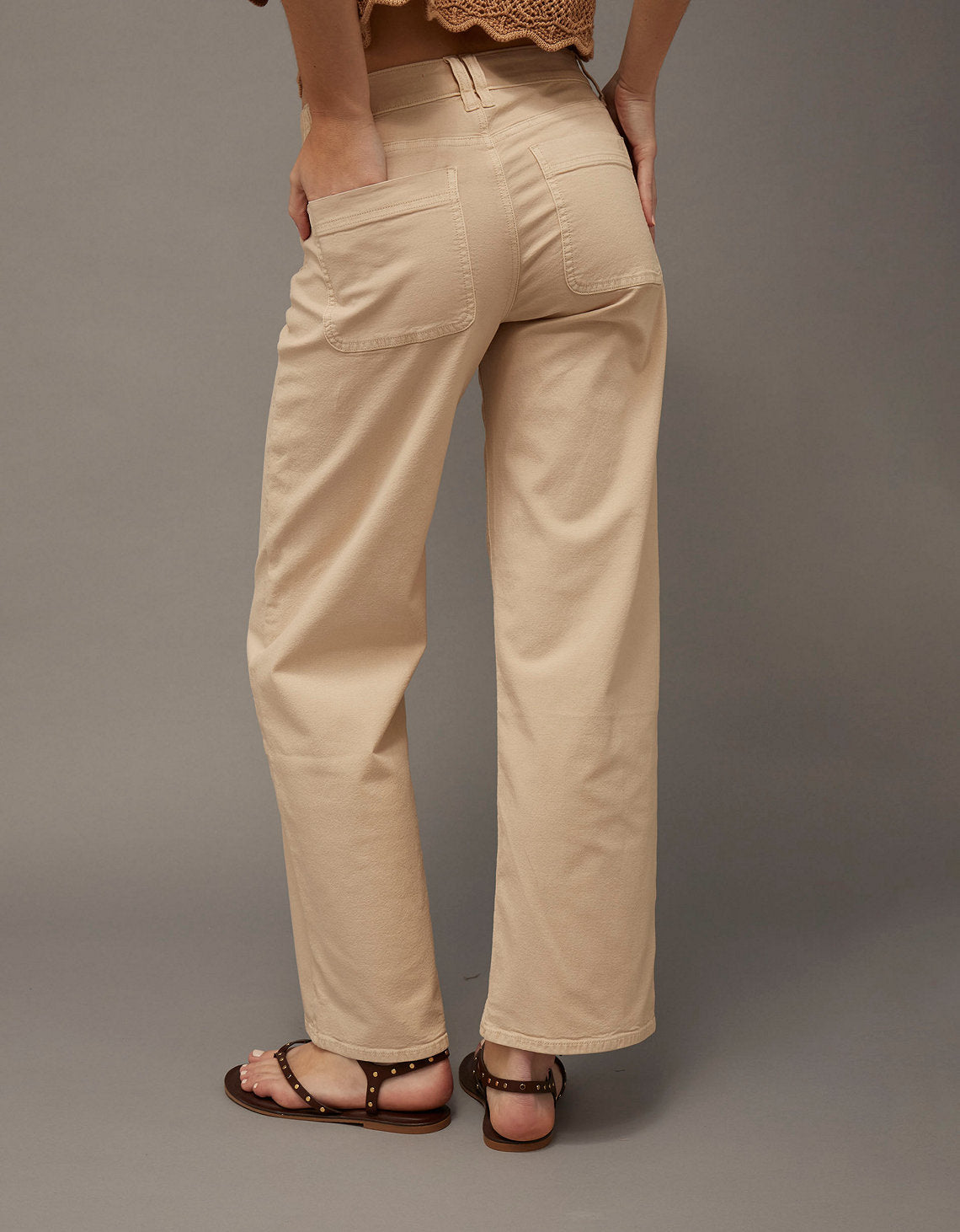 Jean Stovepipe tiro alto Ae - Beige 2325_5750_141_ob