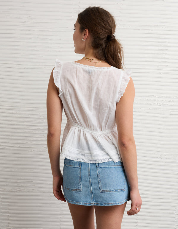 Blusa con Volantes y Ribete de Encaje - Blanco