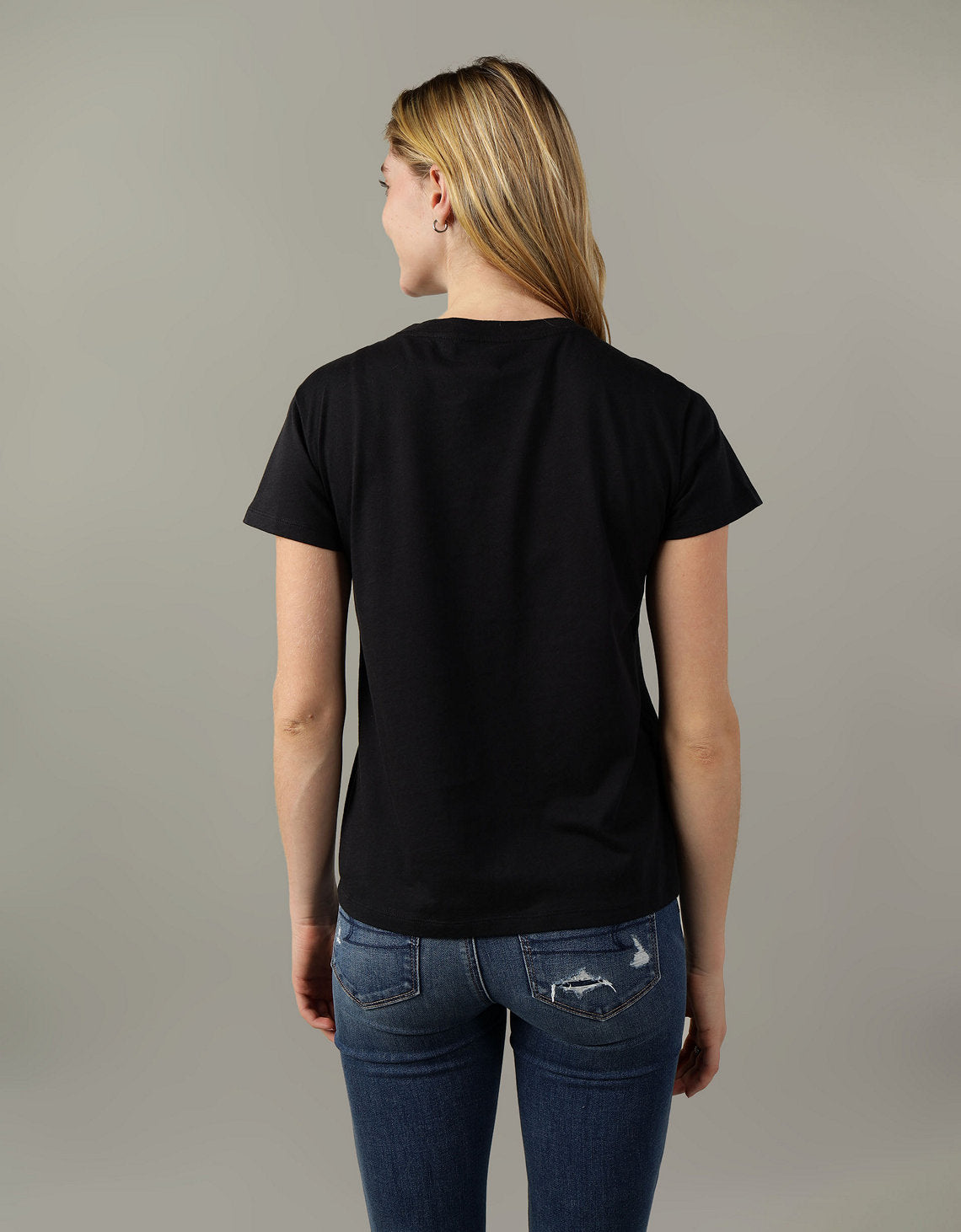 Polo sin Cuello Básica Manga Corta Mujer AE - Negro 2370_9465_001_ob